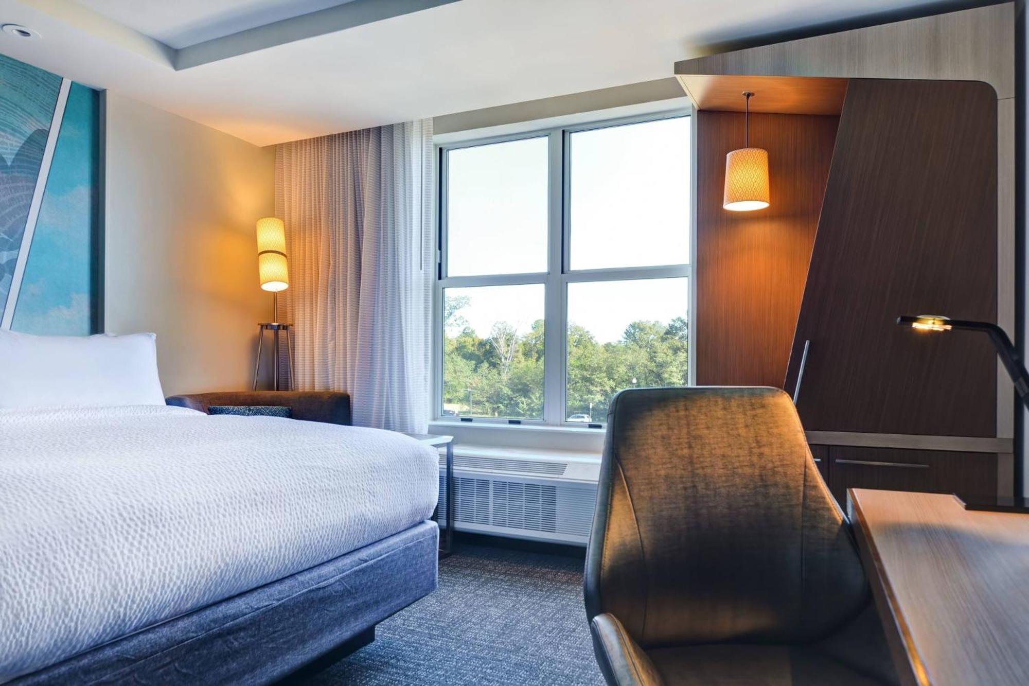 Courtyard By Marriott Jackson Madison Hotel Bagian luar foto