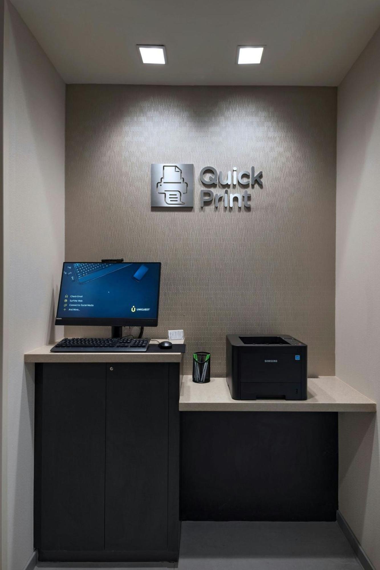 Courtyard By Marriott Jackson Madison Hotel Bagian luar foto